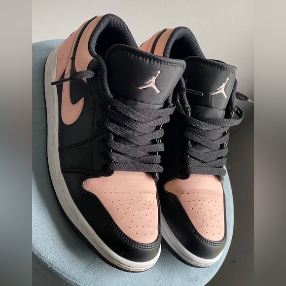 Air Jordan 1 Low Sz 8Mens Crimson Tint Orange Black‎ Nike 553558 034 Sporty